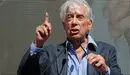 Mario Vargas Llosa, durante su discurso de este domingo en Barcelona.