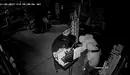 Una de las imágenes de los detenidos cometiendo un robo PN 2