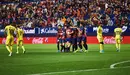 Partido entre Osasuna y Villarreal en El sadar de Pamplona. MIGUEL OSÉS
