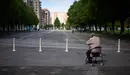 Las calles de de Pamplona se llenan de gente el primer día del nuevo desconfinamiento por franjas horarias durante la crisis del coronavirus. Miguel Osés