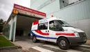Una ambulancia sale de las urgencias del complejo hospitalario de Navarra durante la segunda ola de coronavirus en la Comunidad Foral. MIGUEL OSÉS