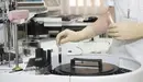 Una persona trabajando en un laboratorio de investigación gracias a ayudas al I+D+i ARCHIVO