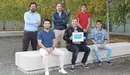 El equipo de I+D+i de Tracasa Instrumental con el podio de la competición: fila superior, Pablo Vega Ezquieta, Carlos Aranda Torres y Christian Gutiérrez Lancho. Abajo, Christian Ayala Lauroba, Javier Lasheras Navas y Rubén Sesma Redín. TRACASA