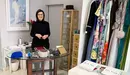 Maika Urmeneta en su tienda de trajes de novia 'Veladas' en Pamplona. Navarra.com