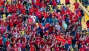 Aficionados de Osasuna durante el partido de Liga que UD Las Palmas y CA Osasuna disputan este domingo en el estadio de Gran Canaria. EFE/Quique Curbelo
