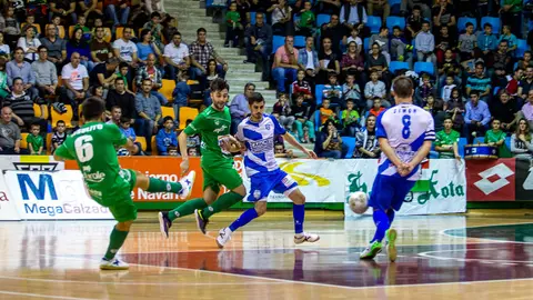 Partido de fútbol sala entre Magna Gurpea y Jumilla FS en el pabellón Anaitasuna. IÑIGO ALZUGARAY. -9