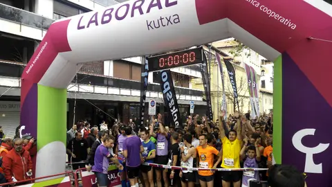 Momentos antes de la salida en la II Carrera Solidaria Navarra.