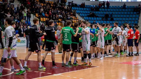 Helvetia Anaitasuna se clasifica para la fase de grupos de la Copa EHF pese a perder el partido de vuelta contra el Hubo Initia Hasselt (24-26). IÑIGO ALZUGARAY-15
