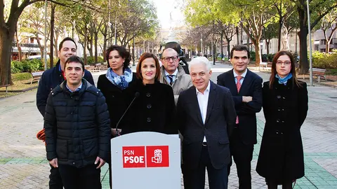 Miembros del PSN en la celebración del Día de Navarra