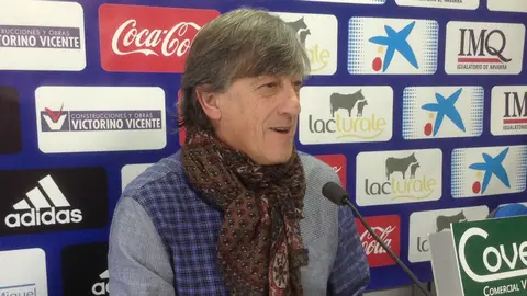 Martín Monreal en rueda de prensa.