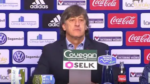 Martín Monreal en rueda de prensa en el Sadar.