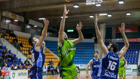 Partido entre Planasa Navarra y Club Melilla Baloncesto.(9). IÑIGO ALZUGARAY