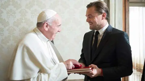 El Papa recibe a Leonardo DiCaprio en el Vaticano. EFE