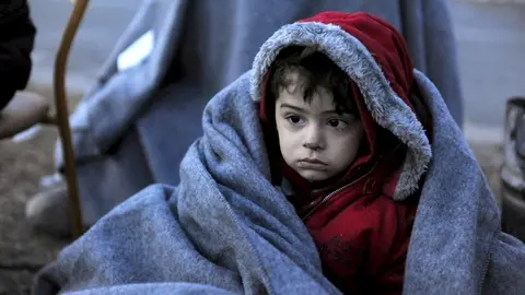 Niño refugiado en Europa.