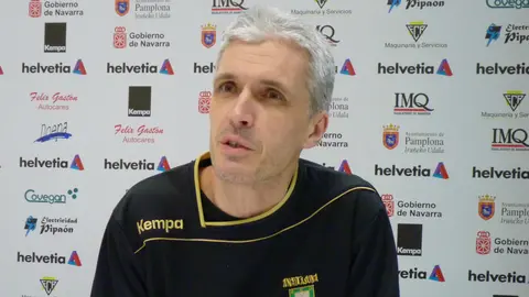 Juanto Apezetxea en rueda de prensa.