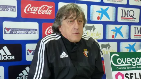 Martín Monreal en rueda de prensa.