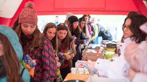 Peregrinos en la primera Javierada de 2016. PABLO LASAOSA 19