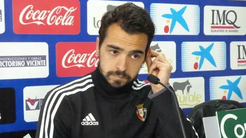 Miguel de las Cuevas en rueda de prensa.