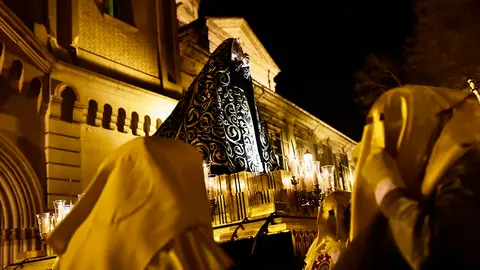 Procesión de la Virgen Dolorosa en Pamplona. PABLO LASAOSA 26