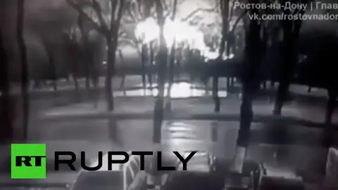 Momento del impacto del avión ruso.