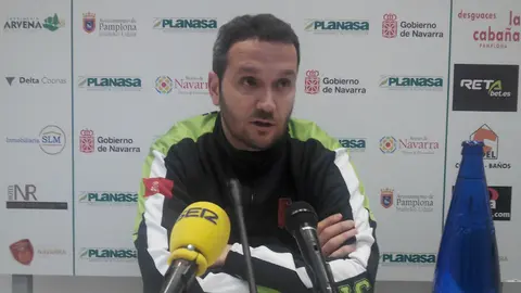 Carlos Frade (Planasa) en rueda de prensa.