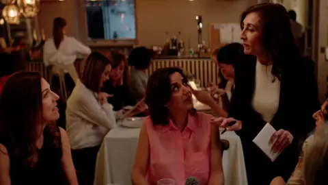 Imagen de la nueva campaña de Pavofrío.