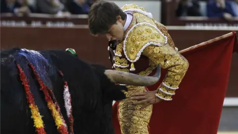 l diestro francés Juan Leal antes su segundo durante la Corrida de la Prensa. EFE. KIKO HUESCA