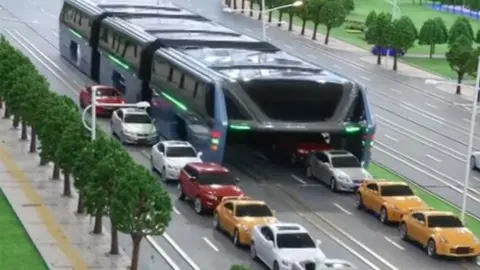 Imagen del autobús gigante que volará por encima de los vehículos. 