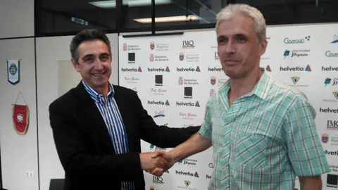 Ollacarizqueta y Apecechea se dan la mano.