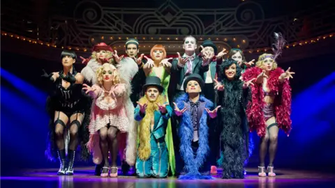 El musical Cabaret llegará a Pamplona en noviembre.