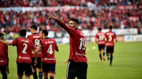Imágenes del partido de Osasuna contra el Girona. PABLO LASAOSA