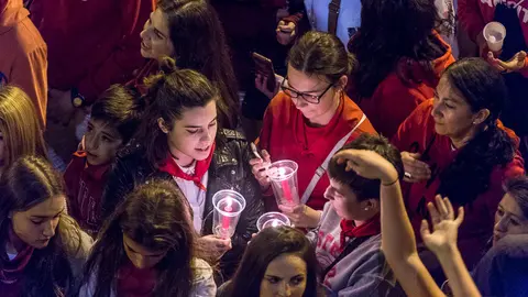 _Pobre de mi_ en la Plaza Consistorial de Pamplona (4). IÑIGO ALZUGARAY