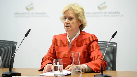 Recepción por parte de Uxue Barkos y Ainhoa Aznárez a Soledad Becerril. PABLO LASAOSA05