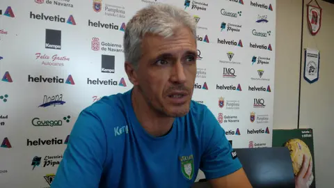 Juanto Apecechea en rueda de prensa.