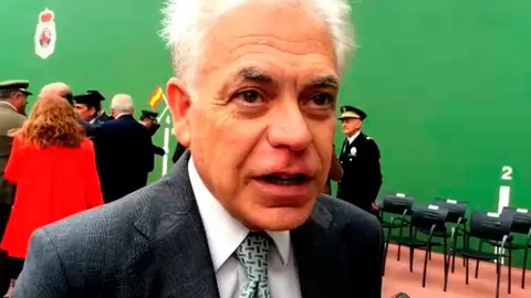 Jesús Mari Fernández en la celebración del patrón de la Policía Nacional en Pamplona. S. REDÍN