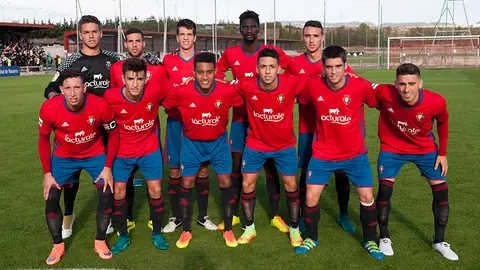 Osasuna Promesas juega un intenso partido contra el Racing de Santander. MIGUEL OSÉS (7)