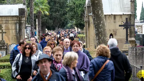 Cementerio Municipal de San José en el día de Todos los Santos (1). IÑIGO ALZUGARAY
