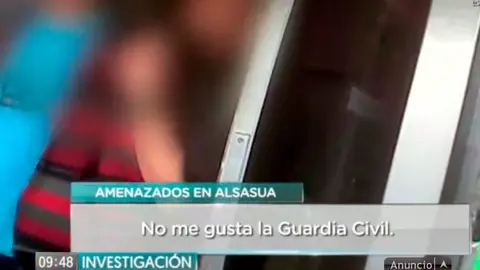 Un momento del vídeo emitido por Telecino en Alsasua
