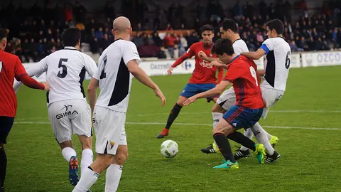 Derby en Tajonar entre el Osasuna Promesas y el Tudelano. MIGUEL OSÉS_26
