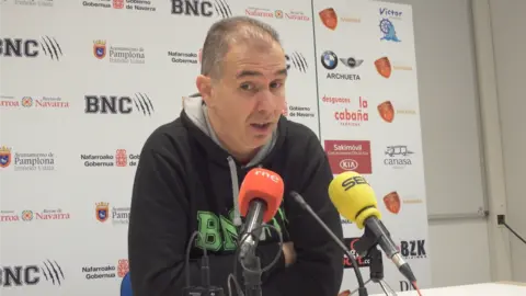 Joaquín Prado dirige al Basket Navarra.