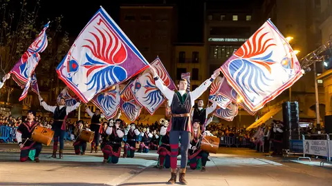  Celebración del VIII Festival callejero Reyes Magos (22). IÑIGO ALZUGARAY