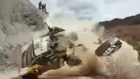 Accidente de Carlos Sainz. Twitter.