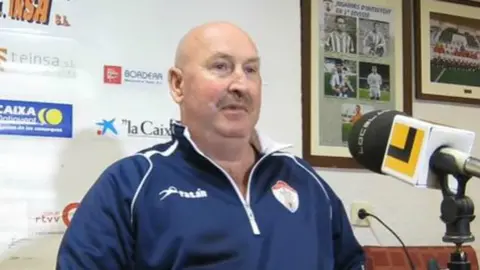 Jhon Clarkson en rueda de prensa.