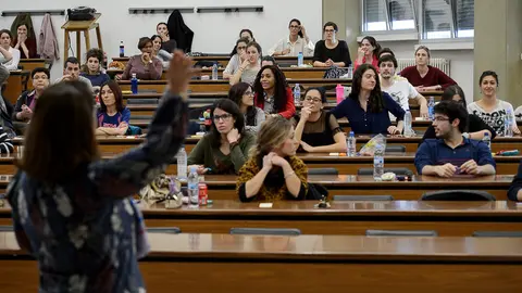 Examen del MIR y especialidades sanitarias en la Facultad de Medicina de la Universidad de Navarra. PABLO LASAOSA 01 (10)
