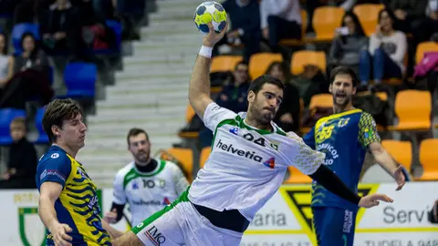 Partido de la Liga Asobal entre Helvetia Anaitasuna y el Frigoríficos Morrazo disputado en el Pabellón Anaitasuna (08). IÑIGO ALZUGARAY