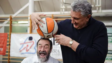 El embajador de la Federación Española de Baloncesto Fernando Romay visita el programa +QBASKET SALUD,. MIGUEL OSÉS_13