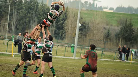 La aplastante victoria en Rugby de La Única RT frente al Gernika B. MIGUEL OSÉS (9)