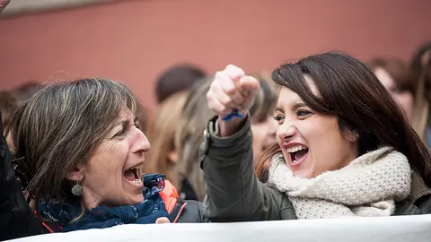 Concentración convocada por el comité de empresa de Caprabo. MIGUEL OSÉS_6