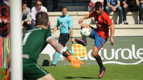 El Osasuna Promesas recibe en Tajonar al Pontevedra. MIGUEL OSÉS_12