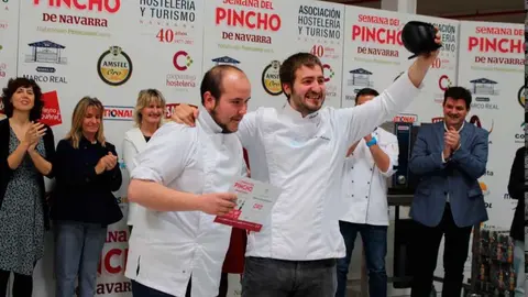 Los chicos del Baserri Berri y su bOOmVeja!!! ganadores de La Semana del Pincho. NAVARRA (3)
